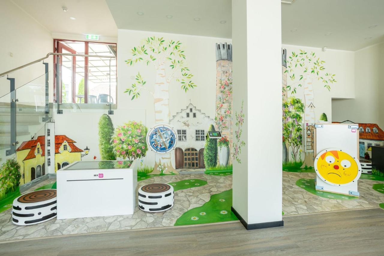 Hotel Nospa Куресааре Екстериор снимка